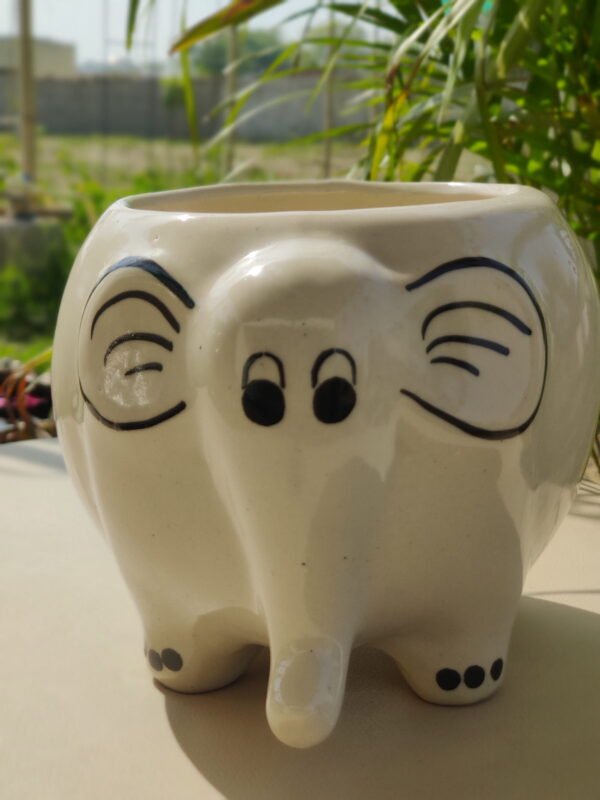ceremic planter and pots (13) ceremic planter and pots (13)