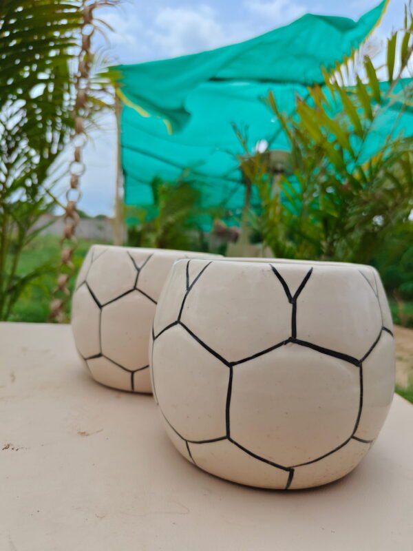 ceremic planter and pots (19) ceremic planter and pots (19)