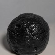 moon jar black 1